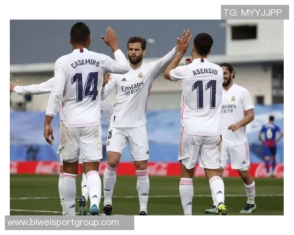 西甲领头羊皇马迎战同城对手巴列卡诺全力争胜考验来临