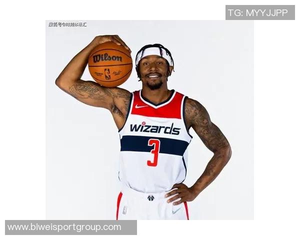 比尔遭遇伤病困扰休赛期膝盖手术本季上场时间受限情况堪忧