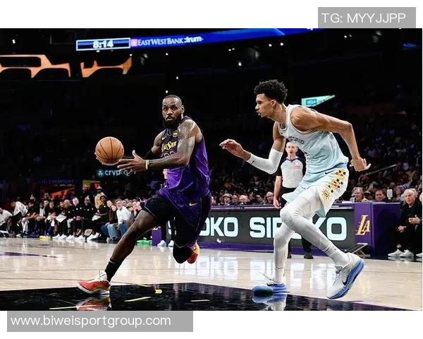 文班亚马赞弗拉格比赛强度称已观看多部精彩集锦